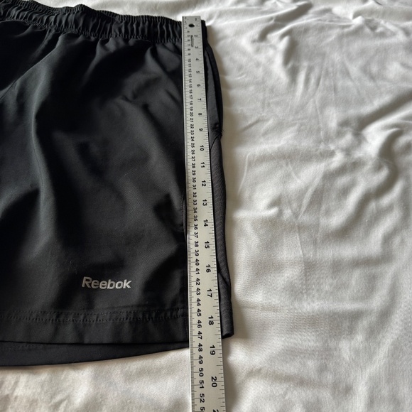 Reebok Men's Lightweight Running Gym Shorts Black Large Pockets Drawstring - Picture 11 of 12